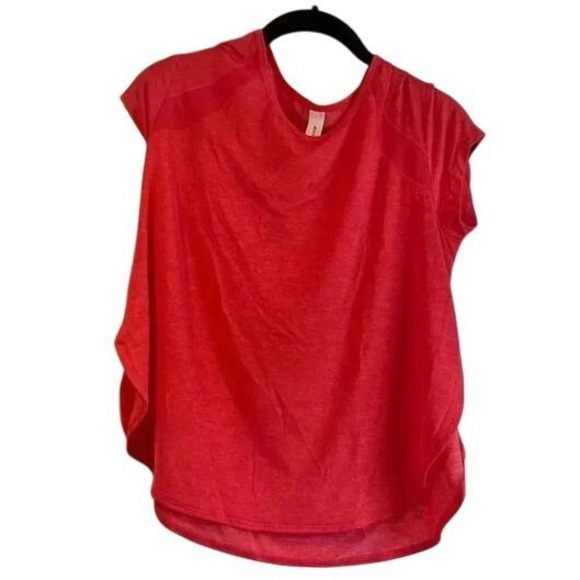 Red Athletic Sleeveless Performance Top with Workout Training Tank B27 - Picture 1 of 5